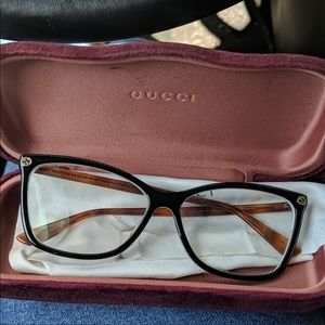 Gucci eye glasses  👓